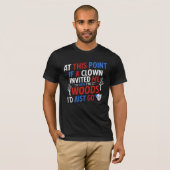 Clown im Wald T-Shirt (Vorne ganz)