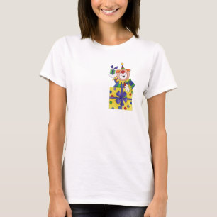 Clown in einem Geschenk T-Shirt