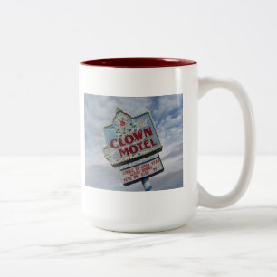 Clown Motel Vintage altes Schild Nevada Fotografie Zweifarbige Tasse