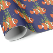 Clownfisch in Algen und Blasen Geschenkpapier (Rolleneckpunkt)