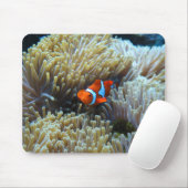 Clownfisch in einem Korallenriff Mousepad (Mit Mouse)