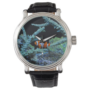Clownfisch in Korallen Armbanduhr