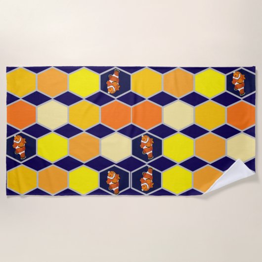 Clownfish Handgezeichnete Kunst Strandtuch (Vorderseite)