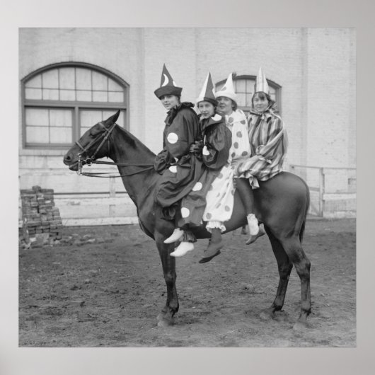 Clowns auf Pferd, 1915 Poster (Vorne)