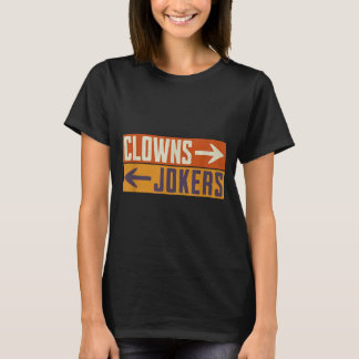 Clowns rechts, Joker links, lustige Retro-Sache T-Shirt