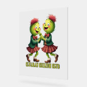 Cluaran Ceilidh Club Scottish Thistles Wearing Acrylschild (Winkel)