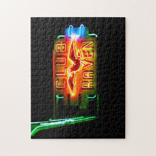 Club Raven Puzzle (Vertikal)