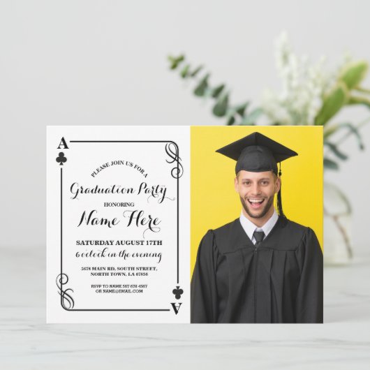 Clubs spielen Card Vegas Graduation Party Foto Einladung (Stehend Vorderseite)