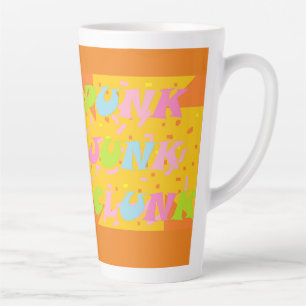 CLUNK PUNK IST EIN REBEL PATTERN WORTE FARBEN GEMI MILCHTASSE