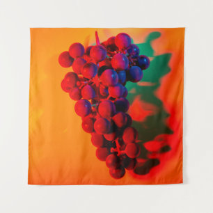 Cluster aus blauer Traube in orangefarbenem Neonli Wandteppich