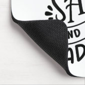 Cly Sy und ein bisschen schlechte Motivation Gesch Mousepad (Ecke)