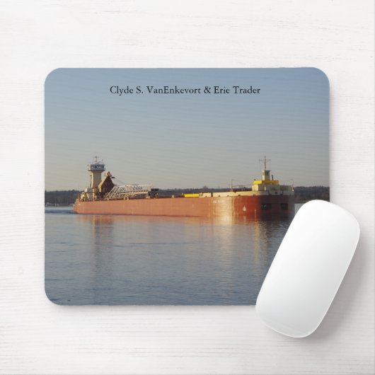 Clyde S. VanEnkevort & Erie Trader Mousepad (Mit Mouse)