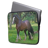 Clydesdale Horse Laptopschutzhülle (Vorderseite Links)