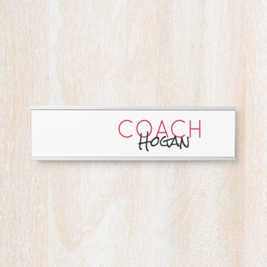 COACH NAME Custom text red black Sports Modern Türschild (Vorderseite )