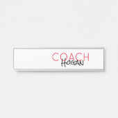 COACH NAME Custom text red black Sports Modern Türschild (Vorderseite )