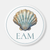 Coastal Blue Scallop Seashell Monogram Magnet (Vorne)