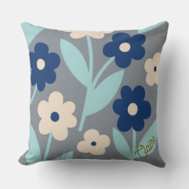 Coastal Calm Florals | Indigo & Turquoise pattern Kissen