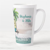 Coastal Camping Retro Trailer Personalized Milchtasse (Rechts)