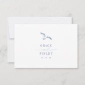 Coastal Chic Blue Seaside Wedding RSVP Karte (Rückseite)