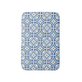 Coastal Lotus Tile Muster - The White Lotus Badematte (Vorderseite Vertikal)