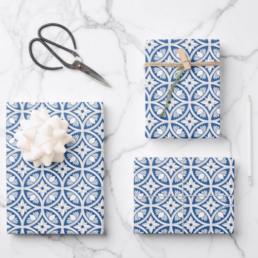 Coastal Lotus Tile Muster - The White Lotus Geschenkpapier Set (Vorderseite)