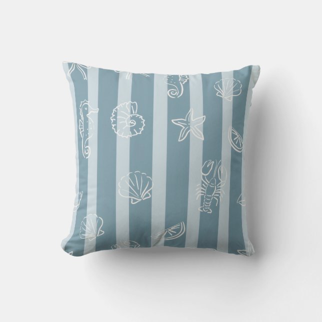 Coastal Nautical Pattern | Blue Sea Shell & Seahor Kissen (Vorderseite)
