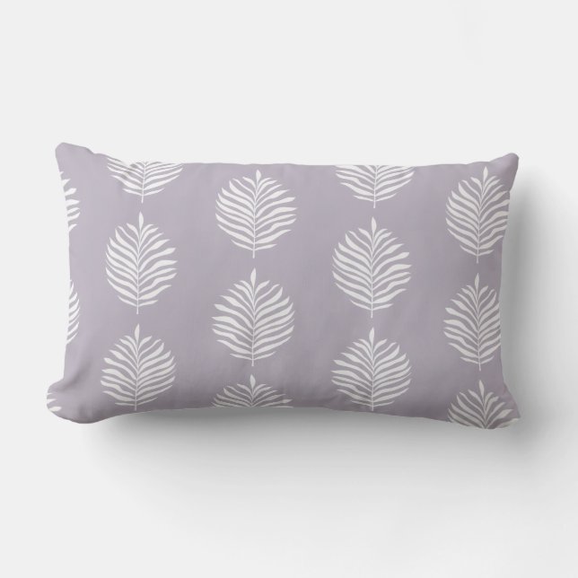 Coastal Palm Leaf Pattern Misty Lilac Throw Pillow Lendenkissen (Vorderseite)