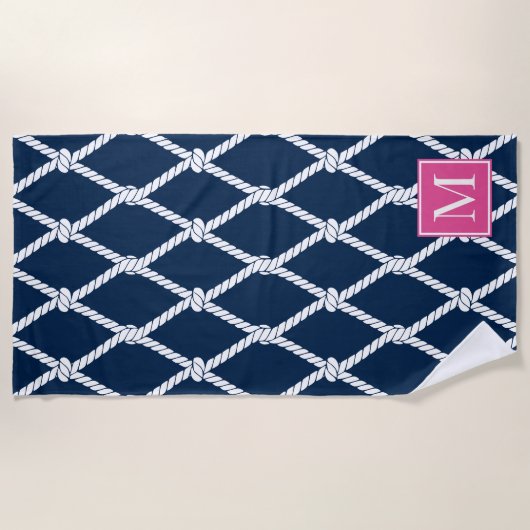 Coastal Preppy Nautical Monogram  – Navy & Pink Strandtuch (Vorderseite)