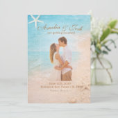 Coastal Sand & Sea Starfish wedding invitation Einladung (Stehend Vorderseite)