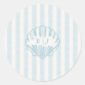 Coastal Seashell Bride Groom Initial Blue Runder Aufkleber (Vorderseite)