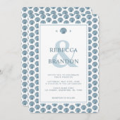 Coastal Seashell Muster Monogram QR Code Wedding Einladung (Vorne/Hinten)