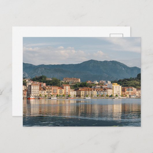 Coastal town Ribadesella, Spain Postkarte (Vorne/Hinten)