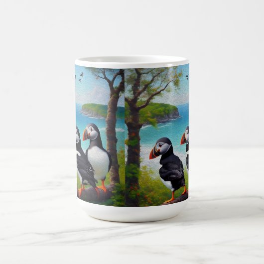 Coastal Trio: Drei Puffins am Strand in Oils Kaffeetasse (Mittel)