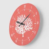 Coastal White Sea Coral & Coral Pink Große Wanduhr (Winkel)