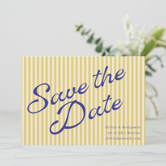Coastal Yellow Blue Retro Stripe Wedding Script Save The Date (Stehend Vorderseite)