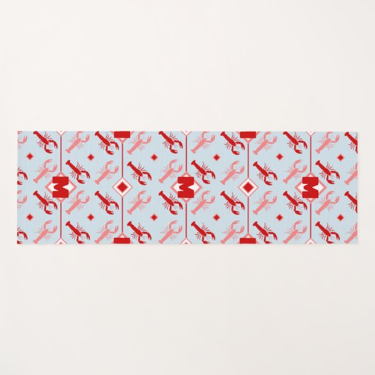 Coastlight Blue & Red Lobster Muster Monogram Yogamatte (Vorderseite (Horizontal))