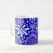 Cobalt Blau-weiße Fun-Blütenmuster Kaffeetasse (Vorderseite Links)