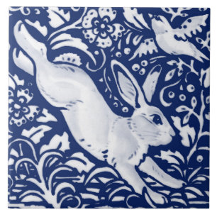Cobalt Navy Blue Rabbit Bird Dedham steht rechts Fliese