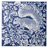 Cobalt Navy Blue Woodland Animal Eichhörnchen in T Fliese (Vorderseite)