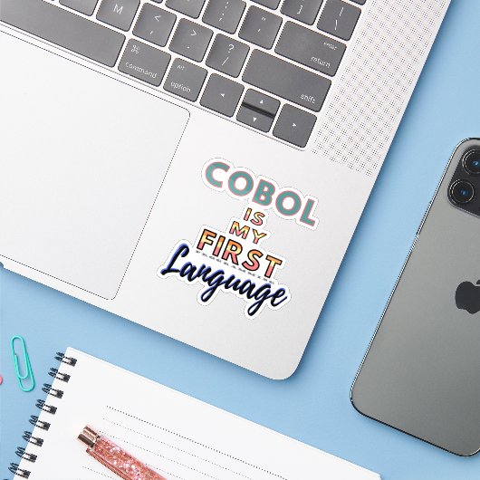 Cobol ist meine erste Sprache in der Programmierun Aufkleber (Laptop mit iPhone)