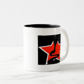 Cobra mit Red Star Tasse (VorderseiteRechts)