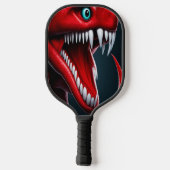 Cobra-Schlange mit lebhaften roten Schuppen und bl Pickleball Schläger (Rückseite)