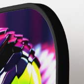 Cobra-Schlange mit limitierten grünen Lippen und r Pickleball Schläger (Linke Seite)