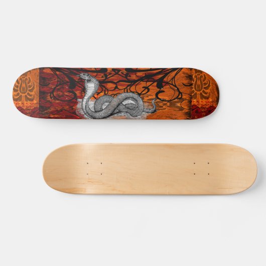 Cobra Skateboard (Horizontal)