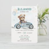 Coche de Carreras Osito Bebé Primer Cumpleaños Einladung (Stehend Vorderseite)