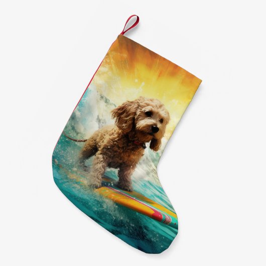 Cockapoo Beach Surfgrafik Kleiner Weihnachtsstrumpf (Vorderansicht (hängend))