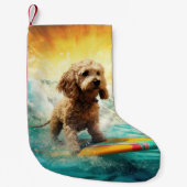 Cockapoo Beach Surfgrafik Kleiner Weihnachtsstrumpf (Vorderseite)