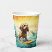 Cockapoo Beach Surfgrafik Pappbecher (Rückseite)