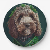 Cockapoo Hund in St. Patrick's Day Dress Pappteller (Vorderseite)