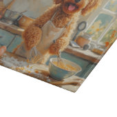 Cockapoo Kochen in der Küche Schneidebrett (Ecke)
